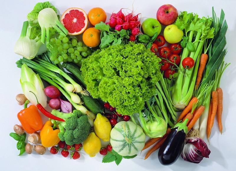 Người bệnh nên ăn nhiều rau củ quả khi bị viêm nha chu
