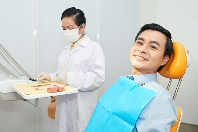 Nha khoa có nhiều dịch vụ thẩm mỹ, phục hình răng