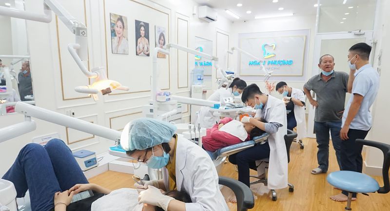Nha khoa Ngân Phượng là địa chỉ khám răng, thẩm mỹ nha khoa nổi tiếng