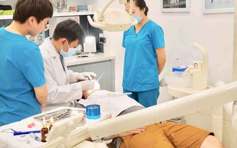 ERA Dental được nhiều bệnh nhân tin tưởng, lựa chọn