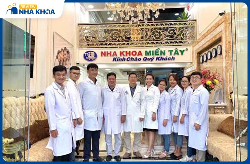 Nha khoa Miền Tây quy tụ đội ngũ bác sĩ và kỹ thuật viên giàu kinh nghiệm, luôn cập nhật công nghệ mới