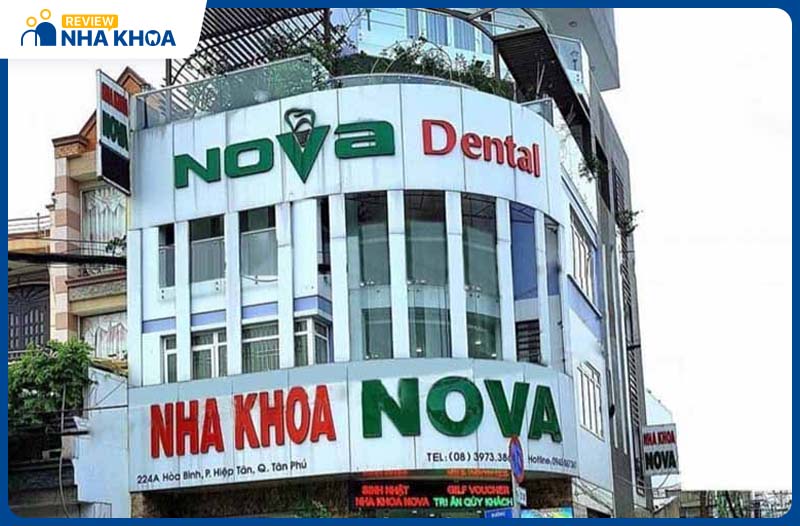 Nha khoa Nova ứng dụng công nghệ siêu âm hiện đại, vôi răng được bóng tách an toàn