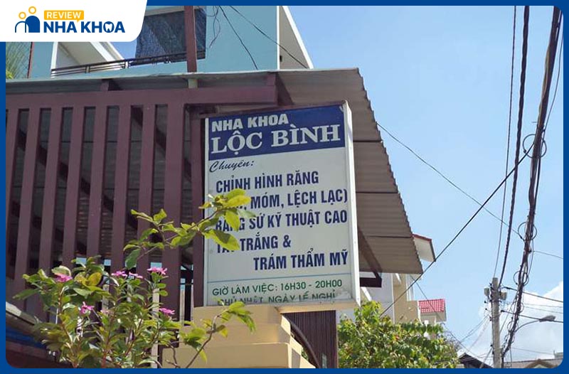 Đến với Nha khoa Lộc Bình, bạn sẽ được trải nghiệm dịch vụ tẩy trắng răng giá rẻ, chất lượng cao