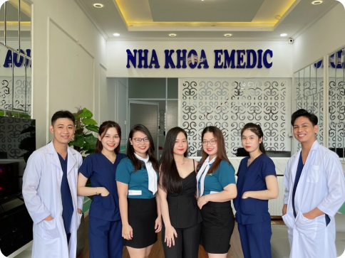 Đội ngũ bác sĩ tại nha khoa Emedic