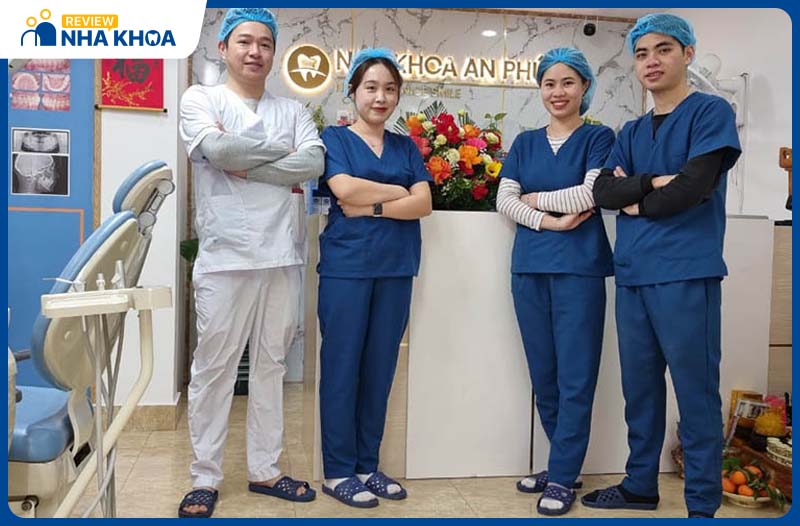 Nha khoa An Phúc - Dr. Vũ Hải An có đội ngũ y bác sĩ giàu y đức