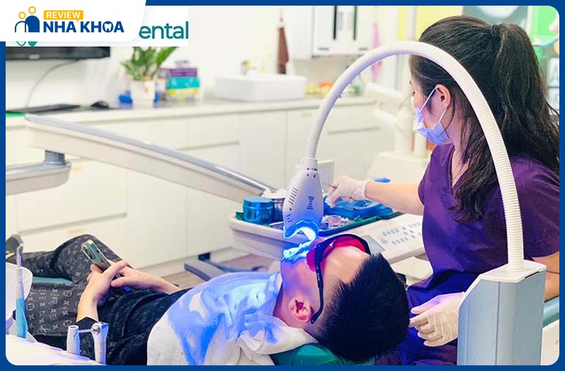 Các dịch vụ tại nha khoa Ann Dental được tiến hành đảm bảo độ an toàn, thẩm mỹ cao