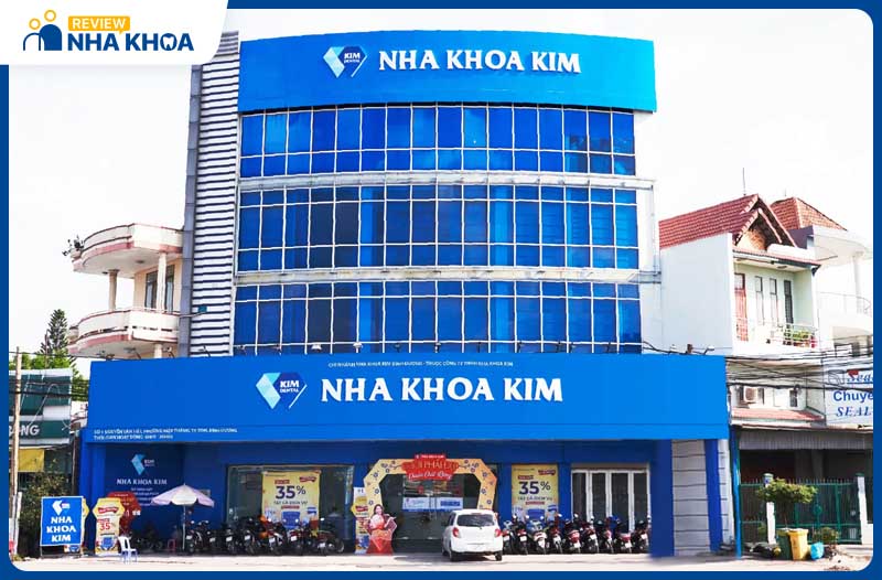 Nha khoa Kim là một trong những địa chỉ phẫu thuật hở hở lợi uy tín ở TPHCM