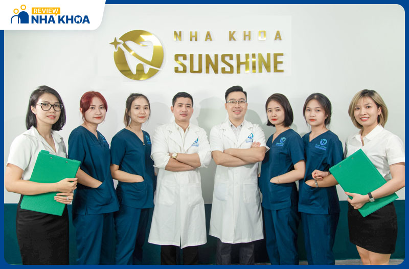 Nha khoa Sunshine có đội ngũ bác sĩ hùng hậu